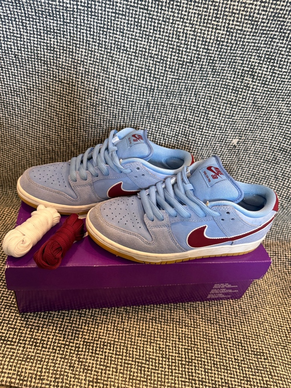 Nike SB DUNK LOW PRM in Purple and Black